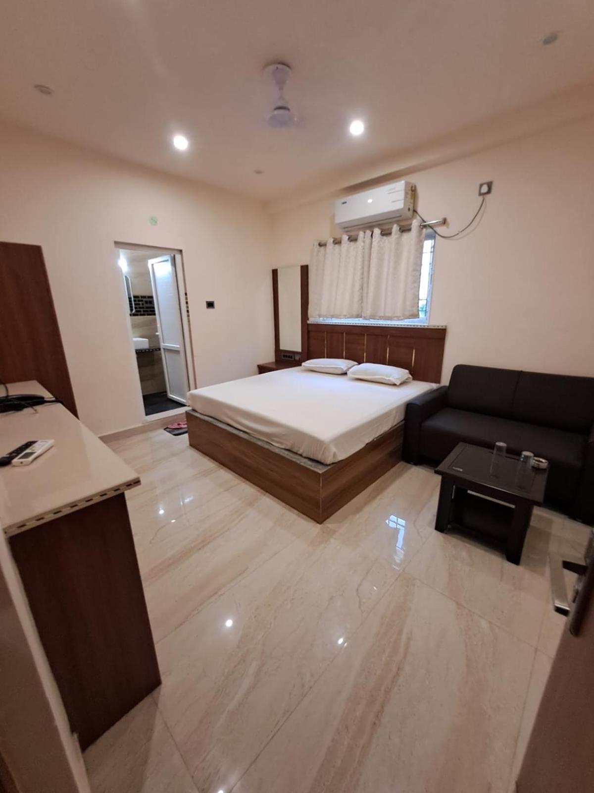 Hotel Vivek باتنا المظهر الخارجي الصورة